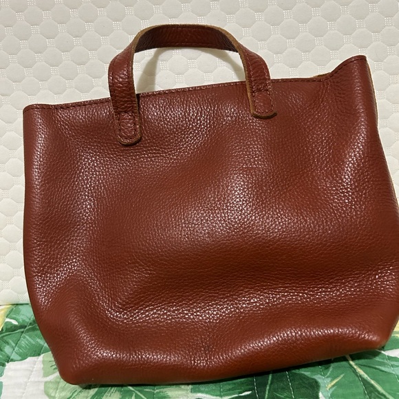 Portland Leather Goods Sedona Mini zip crossbody - Picture 3 of 5